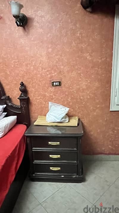 bedroom in a very good condition