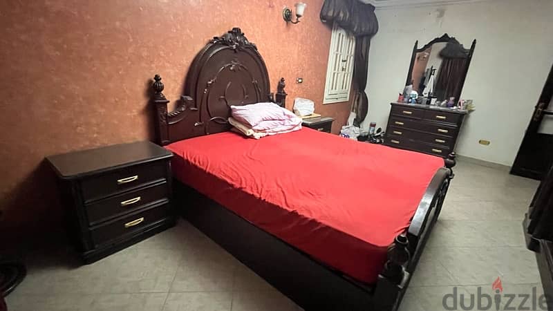 bedroom in a very good condition 5