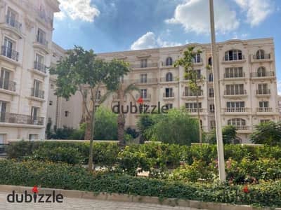 شقة فى قلب الجولدن سكوير استلام فورى و سور بسور مع ميفيدا فى كمبوند هايد بارك Hyde Park Compound