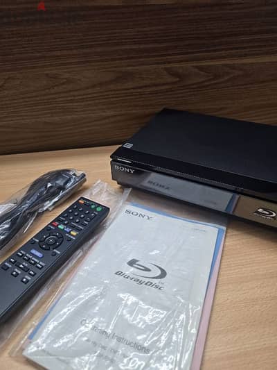 Sony BDP-S560 DVD / BlueRay Player