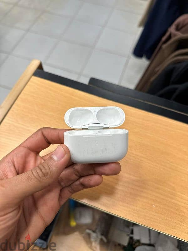 airpods case 2