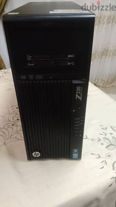 كمبيوتر HP 230z