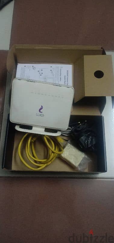 راوتر we vdsl بالكرتون ومعاه كل حاجتة 2