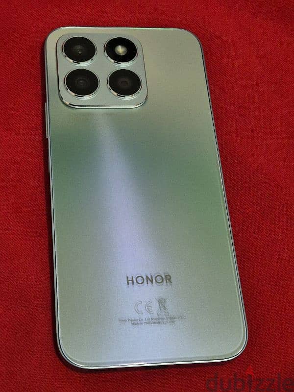 HONOR X8b مساحه512 رمات 16رام جديد بدون كرتونه الجهاز زيرو تجربة فقط 13