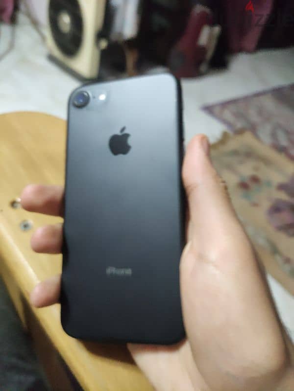 iPHONE 7 FOR SALE 3