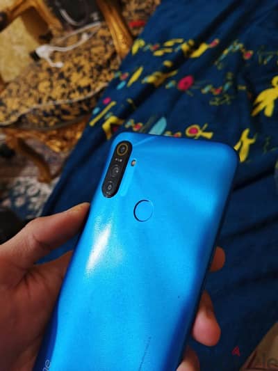 Realme c3