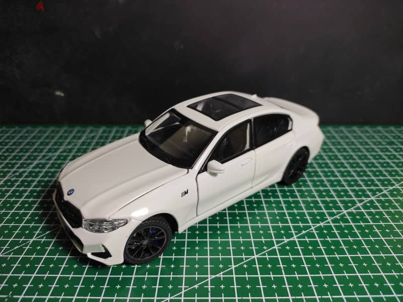 Bmw 320i diecast model ماكيت بي ام 4