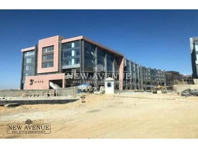 Retail 140m  for sale & Installments at New Cairo