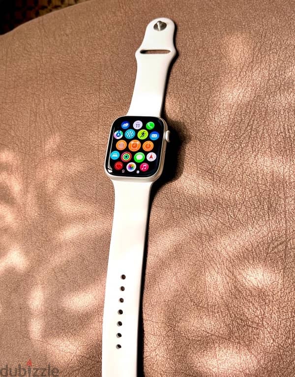 Apple Watch series 8 (45mm) 3