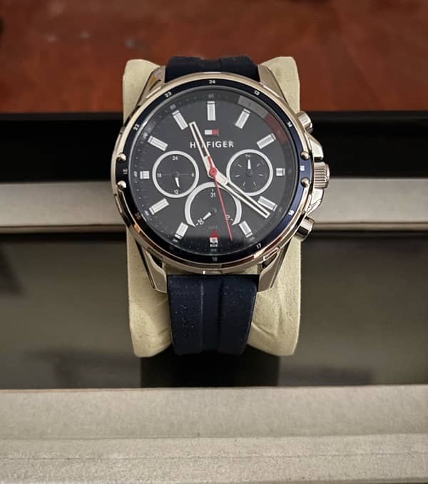 Watch Tommy Hilfiger 4