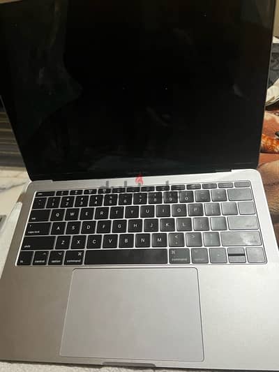 MacBook pro2017 a1708