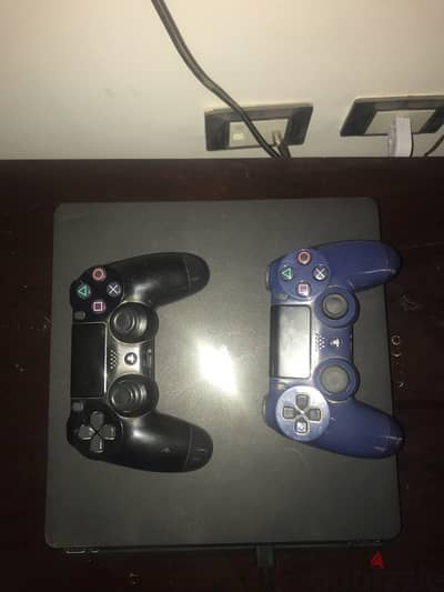 Play station 4 slim 500gb for sale with the box zeroooo