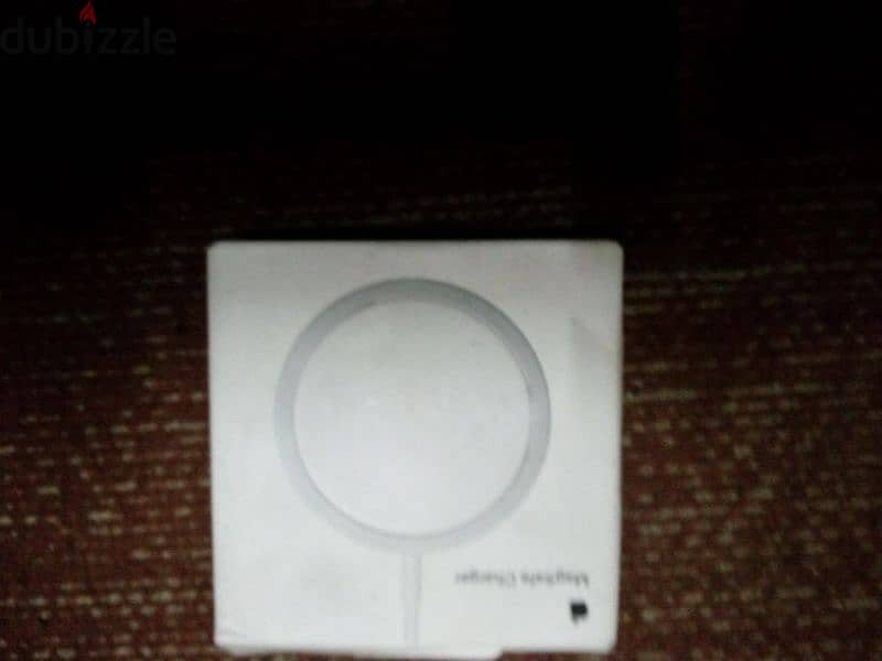 Mag safe single wireless charger 0