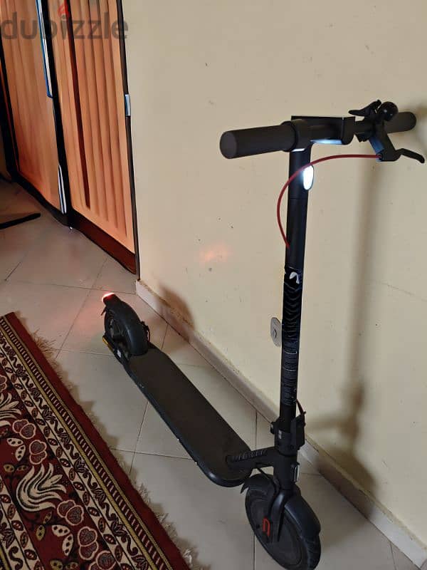 سكوتر شاومي كهربائي Xiaomi electric scooter mi 4 4