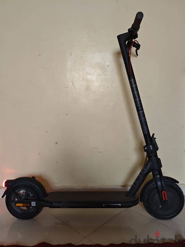 سكوتر شاومي كهربائي Xiaomi electric scooter mi 4 7