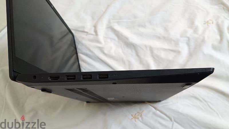 lenovo ideapad لاب توب 10