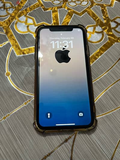 iphone 11 128 G بطاريه ٧٤٪؜