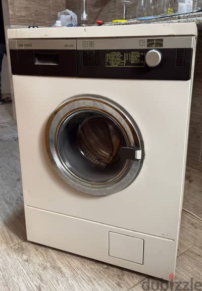 غسالة اريستون فول اوتوماتيك-Ariston AR 412 Full Automatic Washer Italy