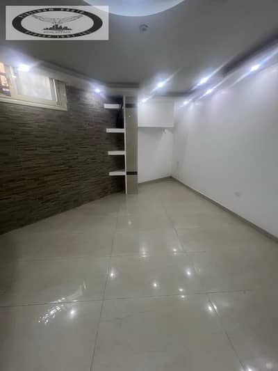 Basement for rent, residential or administrative, Third District Compound Near Ebdah Tray and Al-Hamd Mosque Super Lux finishing