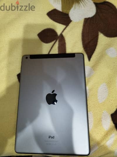 iPad. air 1 بحاله ممتازه G 128 4g