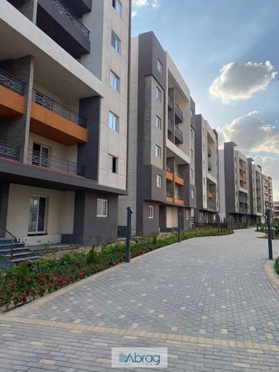 Apartment for sale 190 in Rock Eden Compound, October Gardens, immediate receipt, 8% down payment, and facilities extending 10 years