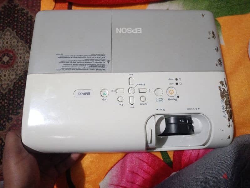 Epson a-model/EMP بروجكتر 3