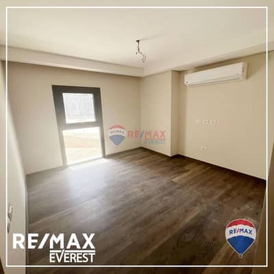 Apartment with kitchen and ACs in Zed West