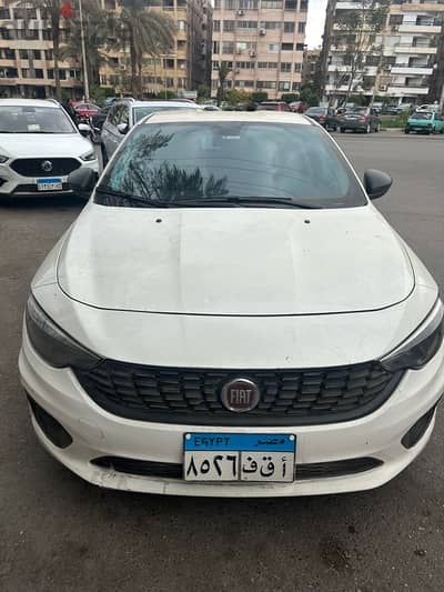 Fiat Tipo 2019 hatchback white