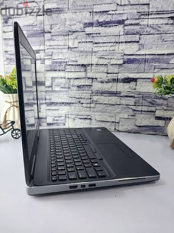 Dell Precision 7520 – أداء قوي للمحترفين! 4