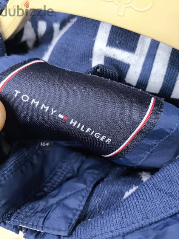 tommy Hilfiger puffer jacket 2