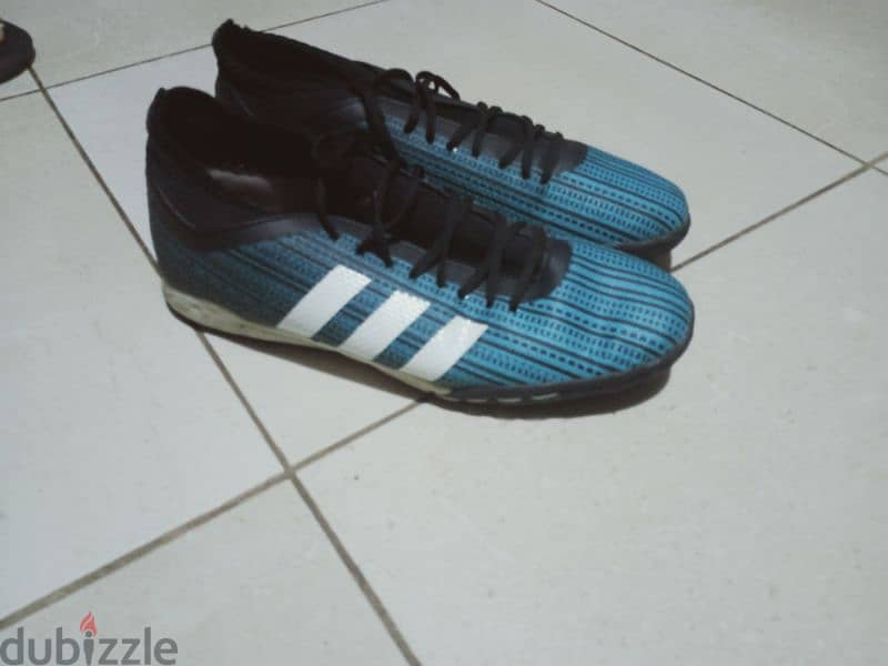 كوتشي رياضي (  adidas) 2