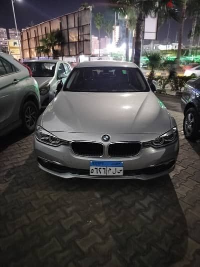 BMW 318 2017 بي ام دبليو 318 لاكشري اعلي فئة فابريكة بالكامل