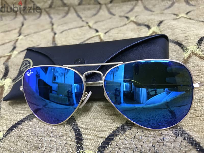 نضاره rayban اصلي وارد من انجلترا استعمال طبيب في حاله ممتازه بالكڤر 2