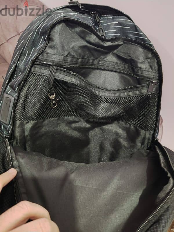 Sketchers stowaway backpack ORIGINAL  شنطة ظهر سكتشرز أصلية 6