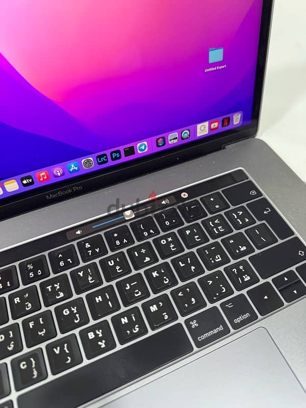 Apple Macbook pro 2016 core i7 2