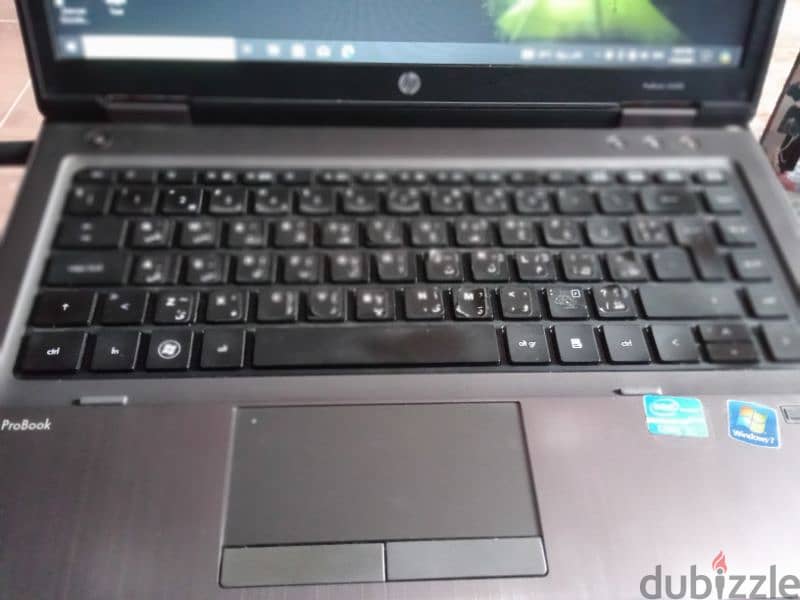 لاب توب hp استعمال خفيف جدا وكأنه جديد 4