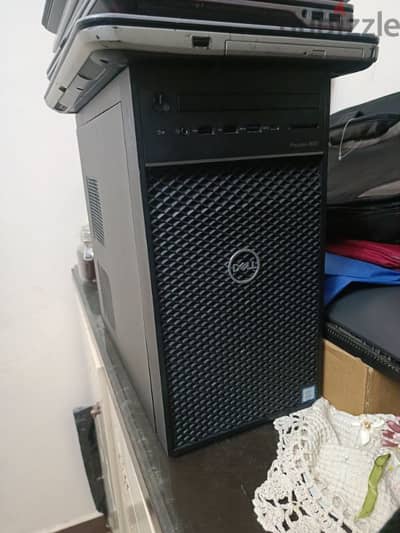 Dell Precision 3630 Gaming PC