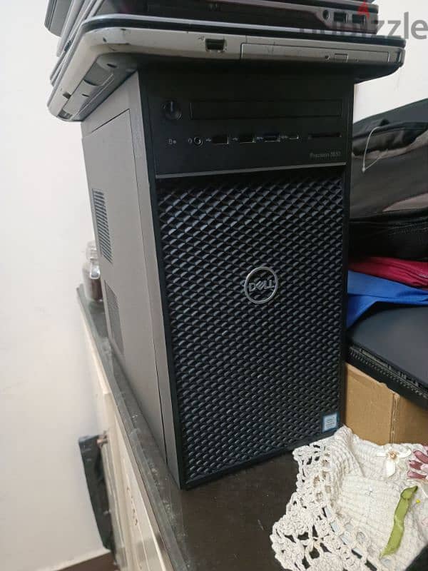 Dell Precision 3630 Gaming PC 0