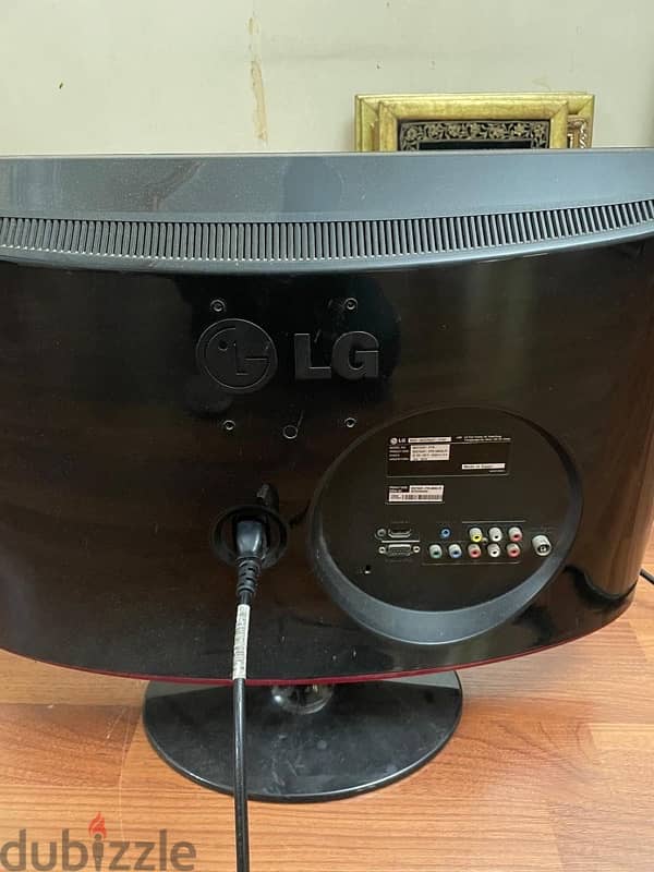 LG tv 27 inch "not smart" 1