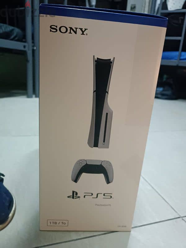 ps5 slim 4