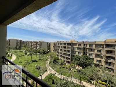  Apartment for Sale in Madinaty – B6 – Prime Location with Stunning View 