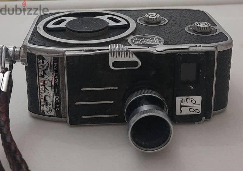 كاميرا سينمائية قديمة جدا ، نادرة  paillard bolex e8 1