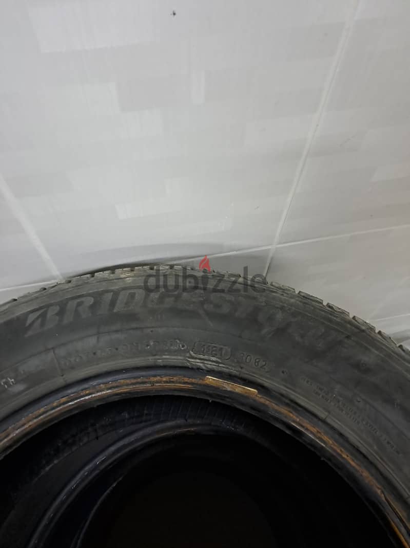 ٤ اطارات بريدجستون مقاس 195/65R15 3