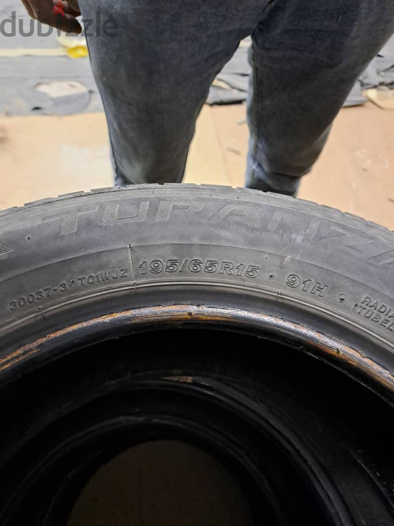 ٤ اطارات بريدجستون مقاس 195/65R15 4