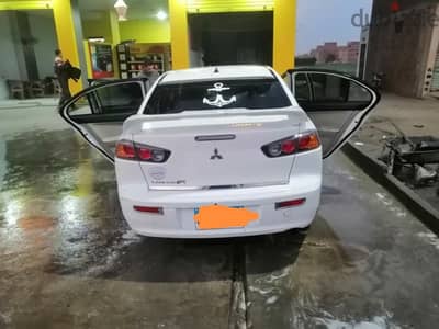 Mitsubishi Lancer 2015 ميتسوبيشي لانسر 2015 فابريكة