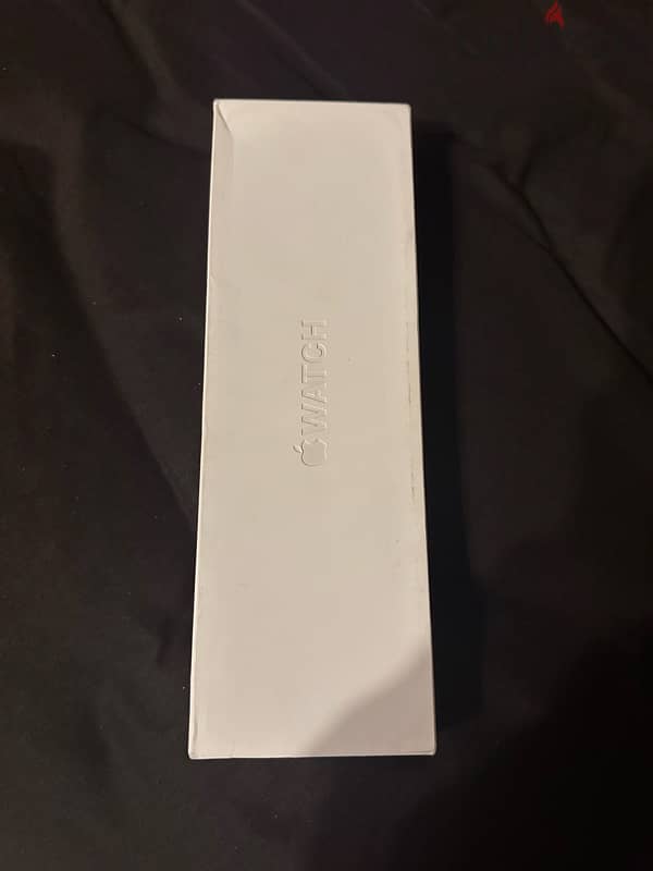 New Apple watch series 10 Rose Gold 46 mm (sealed box) ساعة ابل 2