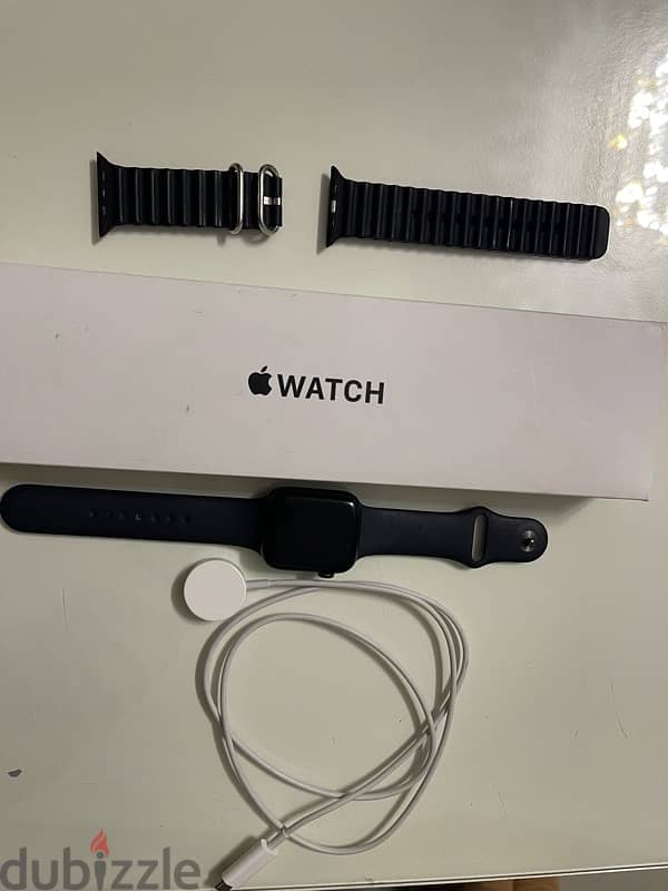 Apple watch SE 44 MM 0