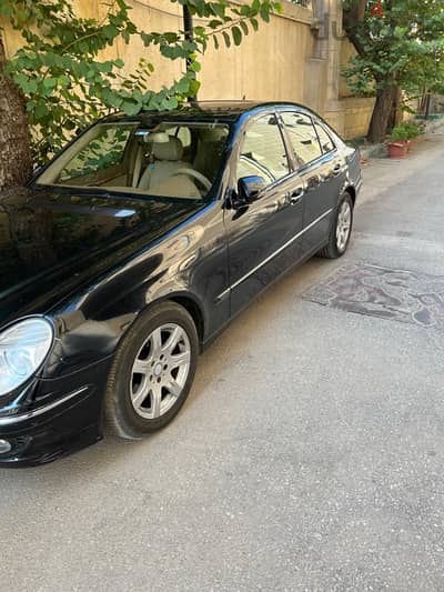 Mercedes-Benz E200 2009