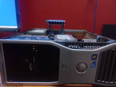 كيسة workstation dell t3500 للبيع