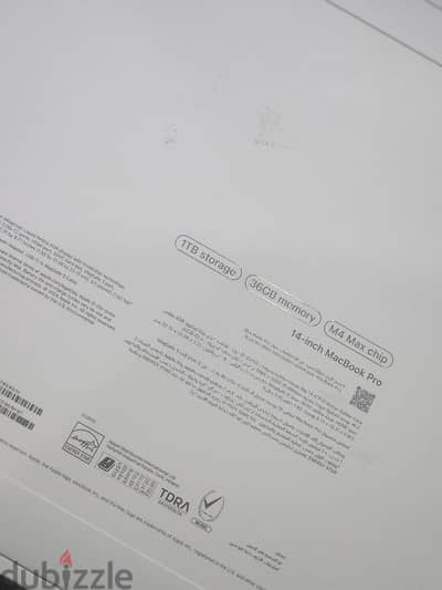 MacBook pro m4 max 36 ram 1 tb new